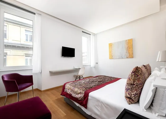 Mascherino Pensión Roma