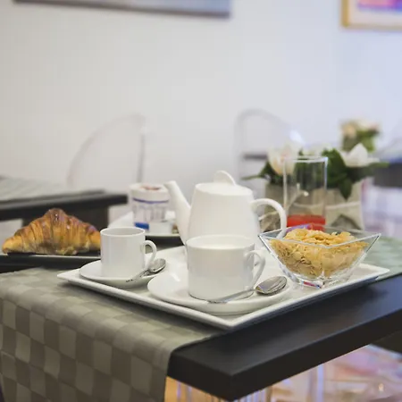 Mascherino 4* Rome